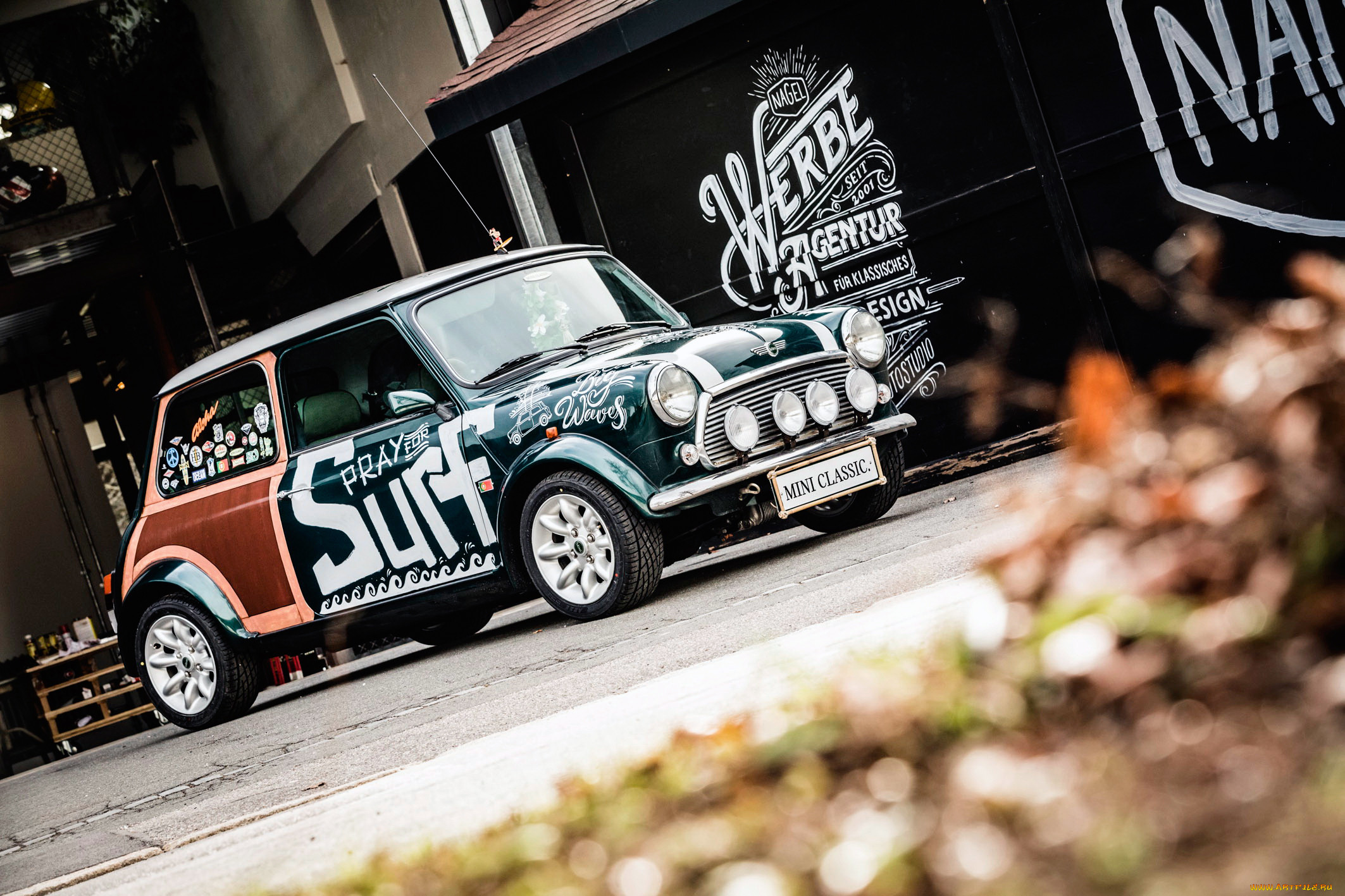 ����������, mini